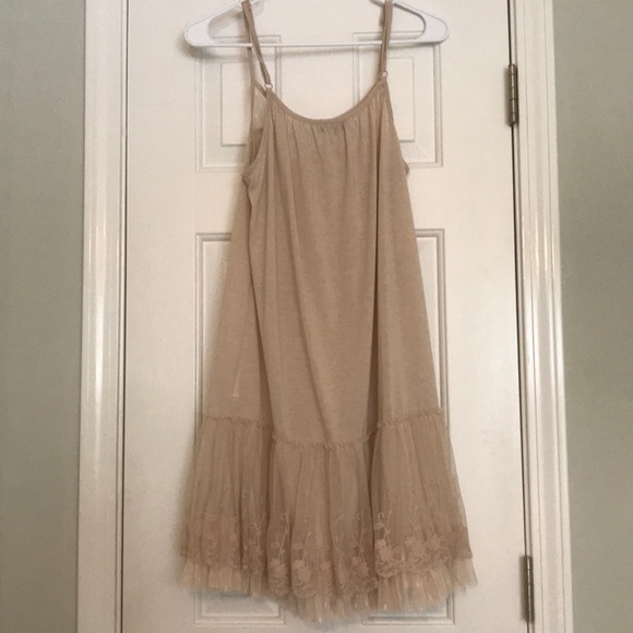 Cream dress/also underdress!Cardigan not included! - Picture 4 of 5